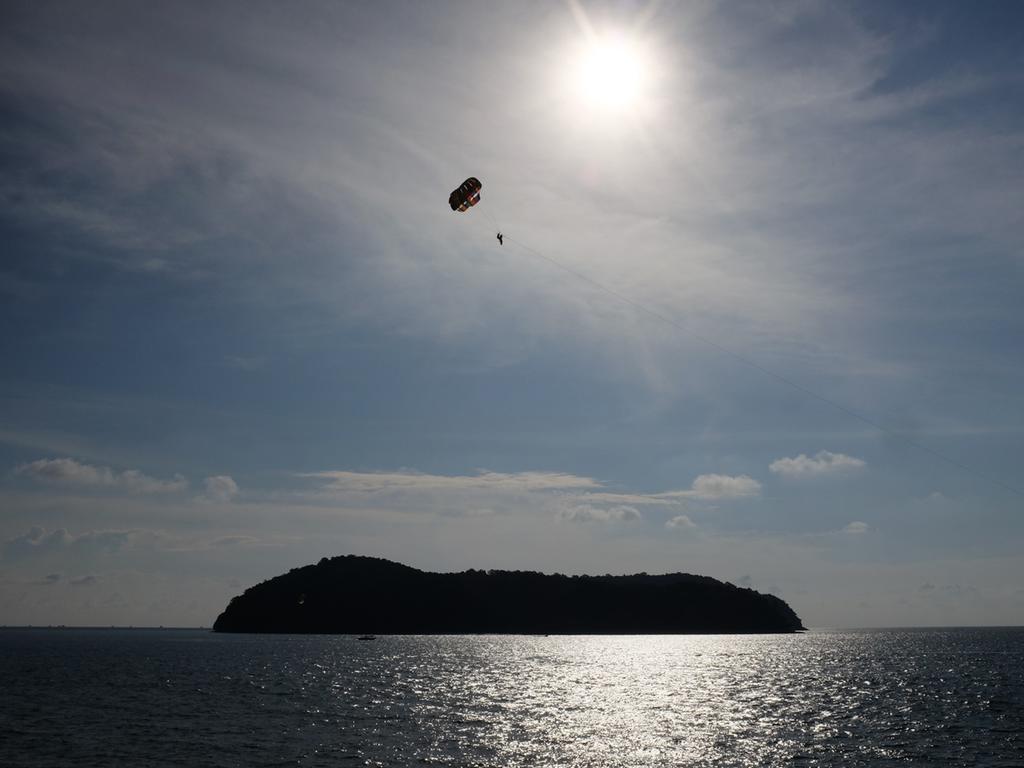 Rumah Jah Langkawi Pantai Cenang  Buitenkant foto
