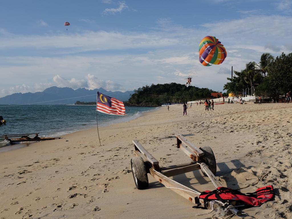 Rumah Jah Langkawi Pantai Cenang  Buitenkant foto